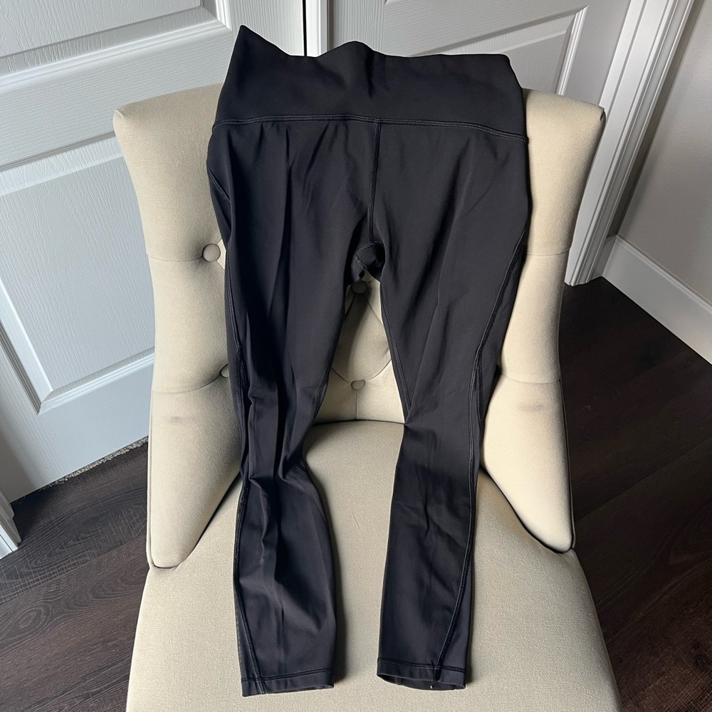 Lululemon Leggings w/ Mesh Calf